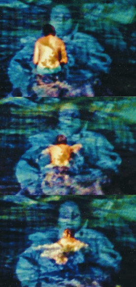 Fillette effrayée et nageur